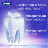 Creme Dental Oral-B 3D White Branqueamento 70g 3 unidades Creme Dental Oral-B 3D White Branqueamento 70g 3 unidades