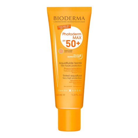 Protetor Solar Facial Bioderma FPS 50+ Photoderm Max Aquafluid Tom Claro 40ml à Base de Água
